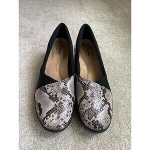 Clarks Women's Suttyn Walk Leather Wedges Shoes  Snake Skin Pattern 8 Wide